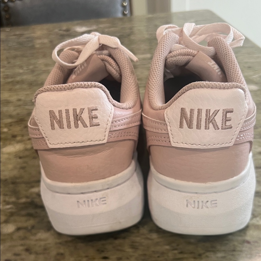 Nike Women's Air Force 1 Low Plt.Af.Orm 'Pink Oxford' size 8 - Picture 5 of 8